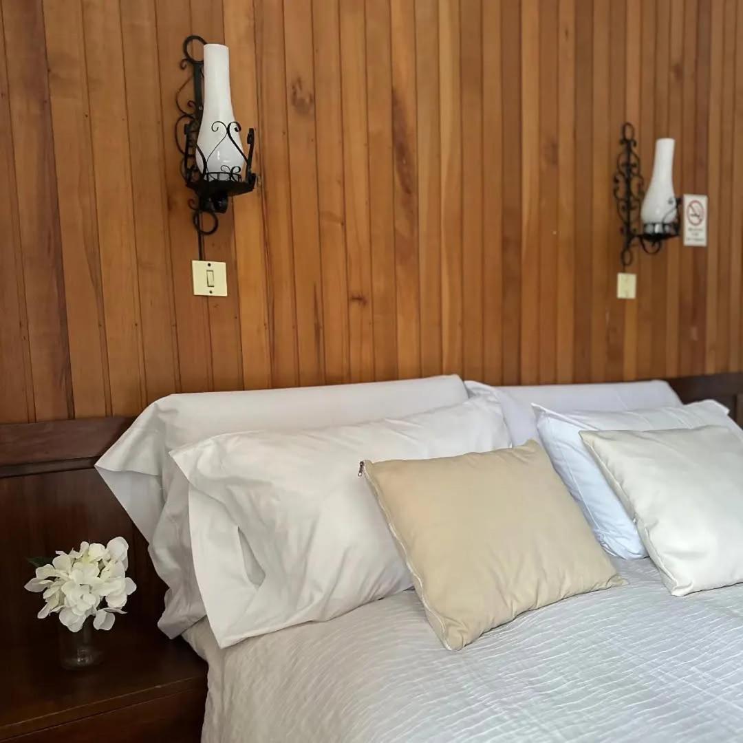 Hosteria Cerro Nevado Сан-Мартін-де-лос-Андес Екстер'єр фото